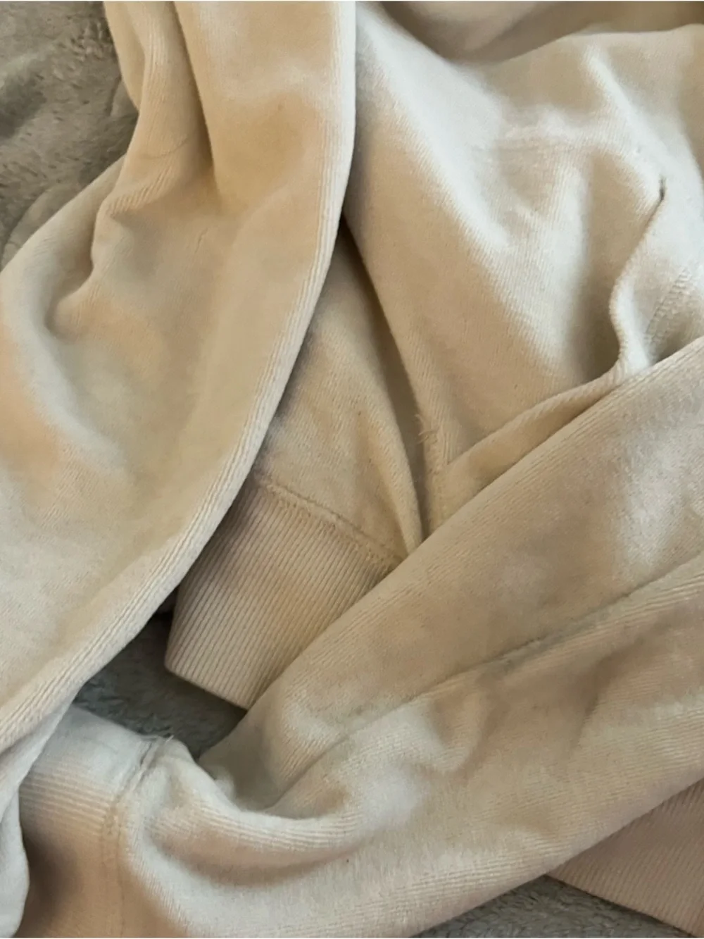 Vintage Y2K Pink Victoria's Secret- fleece lined Plush Hoodie - Cream - Picture 8 of 8